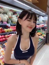 -AYO SALON