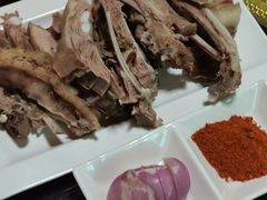 手抓羊排-旺原领头羊餐厅