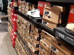 -NIKE上海青浦优选体验店