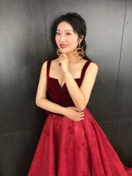 点击看大图 -艾米丽婚纱礼服