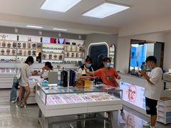 -潘多拉眼镜·蔡司依视路明月(潘家园店)