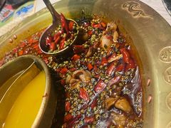 -哥老官重庆美蛙鱼头(西湖银泰十一哥店)