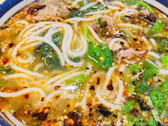 -云阿蛮云南生烫牛肉米线(奉贤路店)