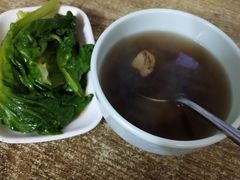 -煲煲香快餐(南京路店)