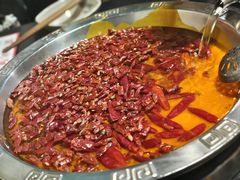 -洞亭火锅(防空洞总店)