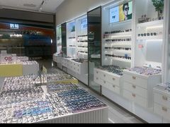 -J-Optical佳视明眼镜·蔡司视觉(青岛金茂览秀城店)