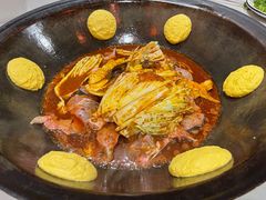 -小火炕铁锅炖鱼