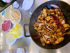 -胡须佬鸡煲四季火锅店(石厦西村直营店)