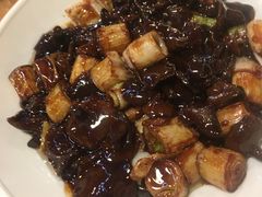 -山楂树融合菜餐厅
