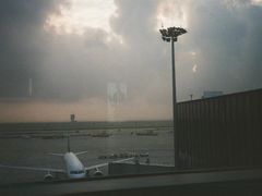 -星巴克(浦东机场T2到达店)