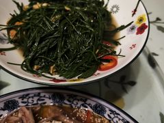 -一个勺子新疆锡伯主题私房菜(红墙巷49号院店)