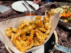 香炸鱿鱼配泰国酸辣汁-Lets burger非常汉堡·环球风味(蓝色港湾店)
