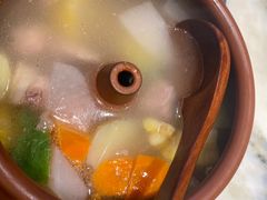 -蔼若春.传承三十年云南菜(金碧公园店)
