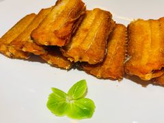 -荟廷·晶萃(陆家嘴尚悦湾店)