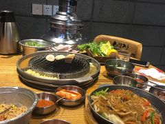 -姜虎东白丁烤肉(虹桥天地店)