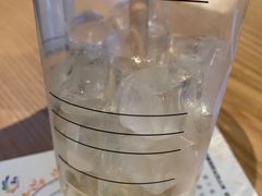 -瑞幸咖啡(长宁来福士B1层店)