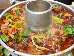 -肖四女乐山跷脚牛肉(滨江天街店)