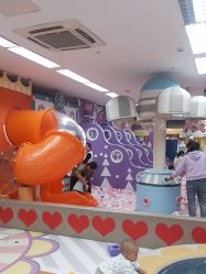 -孩子王童乐园(马群店)