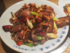 土萝卜干炒土腊肉-吃饭皇帝大(解放西路店)