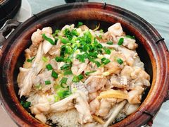 -容里煲仔饭(利丰北路店)