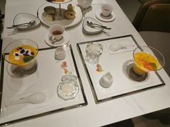 -燕庭·纯燕窝·甜品下午茶(南京西路店)