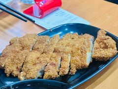 -莱莱小笼·乔艾