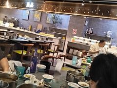 -遇上西雅图多融合海鲜自助餐厅(中房金谊广场店)