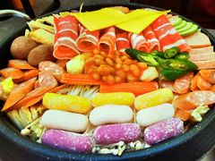 -豚妈妈汤饭·部队锅(南京东路店)