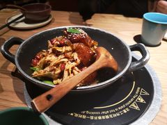 擂辣椒烧手撕鸡-吃饭皇帝大(合生汇店)