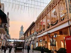 -王府井奥莱临潼小镇(临潼店)