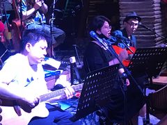 -江湖酒吧(老外滩店)