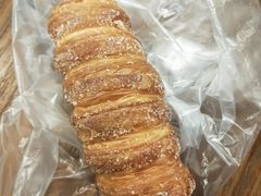淡奶海螺-红跑车(三孝口店)