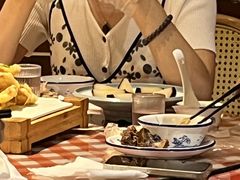-老郑家东北春饼(龙悦居店)