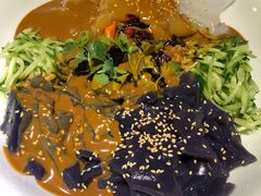 风味大拉皮-老六杀猪菜(进乡街店)