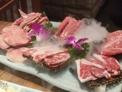 -明洞阿姨·韩式酱蟹烤肉·创意料理(三元桥店)