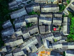 -高荡千年布依古寨旅游景区