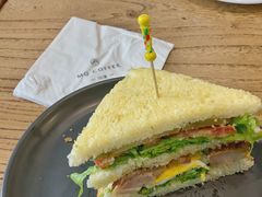 鸡肉三文治-明谦·Coffee&Cocktail Bar(美您公园店)