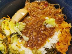 卤炸鸡腿饭-馔豚·台北菜专门店(深圳湾万象城店)