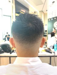 -HAIR CORNER