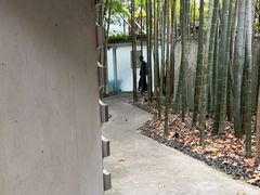 -穹六人间 people 6(岳阳路店)