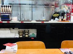 大堂-南城香·饭香串香馄饨香(青年路店)