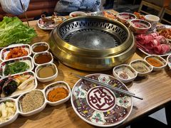 -汉江山料理级自助烤肉黑金冠(周口好吃城店)