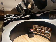 -涨巢·潮玩水疗局