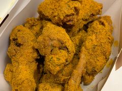 -BHC炸鸡(明洞总店)