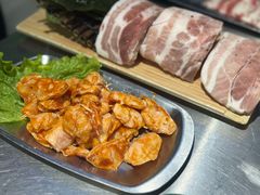 -马路牙子烧烤馄饨酒馆(望京店)