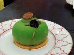 -Salon de The de Joel Robuchon(外滩18号店)