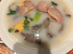 -大脸鸭记鸭血粉丝·小锅米线(水游城店)