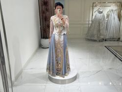 -拉瑞娜LaReine婚纱礼服高级定制
