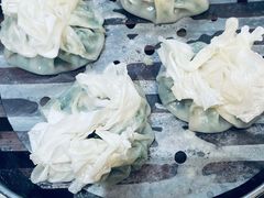 羊肉沙葱烧麦-内蒙联营烧麦 草原石榴红(护国寺店)