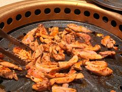 -蚂蚁洞·烤肉大营地(上海静安大悦城店)
